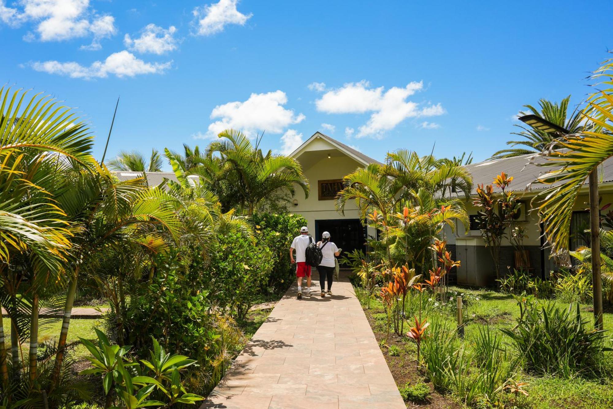 Taha Tai Hotel Hanga Roa Exterior foto